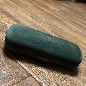 Green Velvet Eyeglass Case